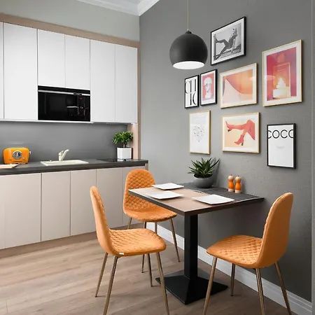 Brill 6 Apartment