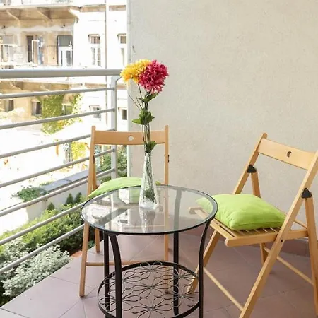 Lejlighedshotel Corvin Plaza & 3*