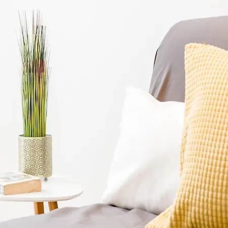 Comfy, Renewed 3 Bedroom In Center Apartmán *