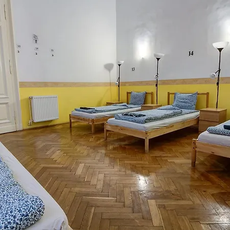 Pal's And Hostel Budapest