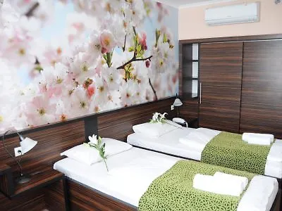 Green Hotel Budapest Szálloda