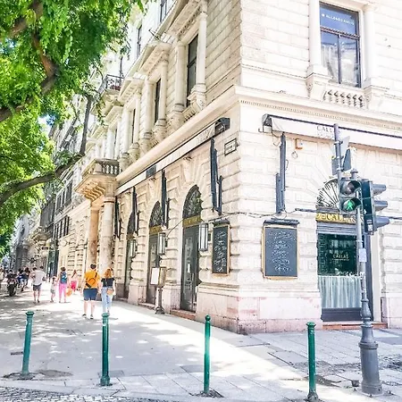 Callas House Hotel