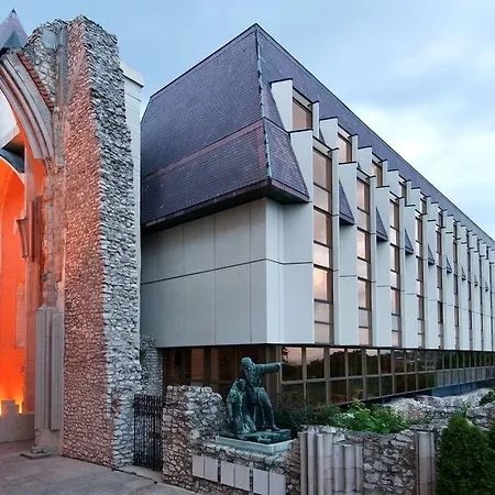 Hilton 5* Budapest