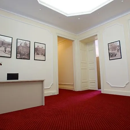 Andrassy Thai 3*