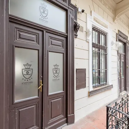 Apartamento Enzo Capo Jacuzzi Andrassy Budapeste
