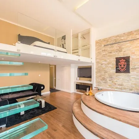 Apartamento Enzo Capo Jacuzzi Andrassy