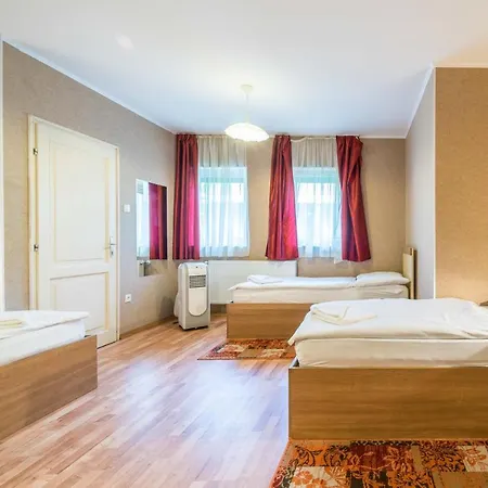 Silver Center Budapešť