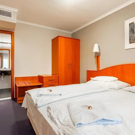 Szálloda Szőnyi Garden Pest 3*