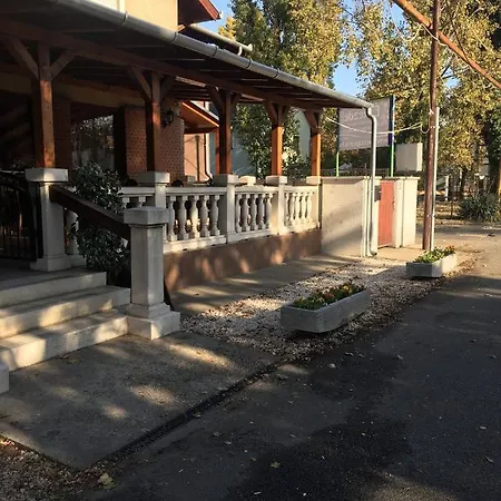 Bed & Breakfast Park Panzio