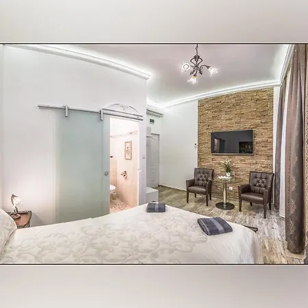 Hotel Platanus