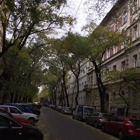 Hotel Platanus