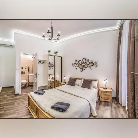 Hotel Platanus *