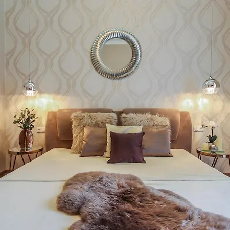 Bengt Dohany Str. Aparthotel