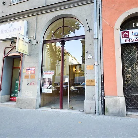 Broadway Budapest