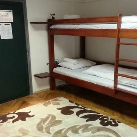 Walking Bed Hostel