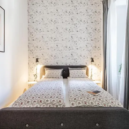 Apartment Bpr King Street Vintage Design With A/c Budapest