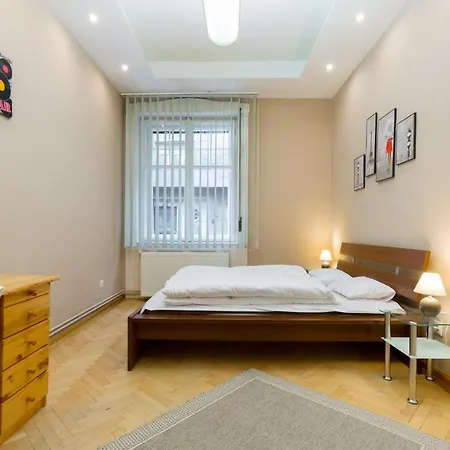 K17 Kinizsi Apartment
