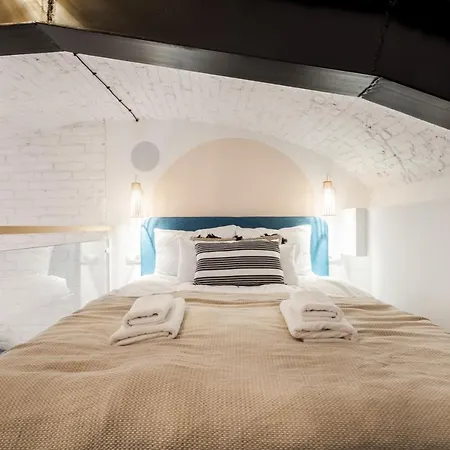 Roomli Boho Chic * Budapest