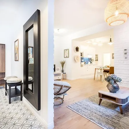 Roomli Boho Chic * Budapest