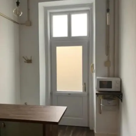 Award Winning Luxury Studio In The Heart Of In Historical Building
