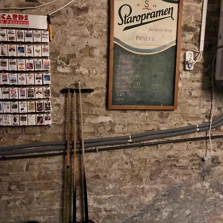 Whole Basement Former Pub2 For Stag Do, Men's Cave Apartment *