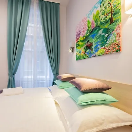 Global Aparthotel