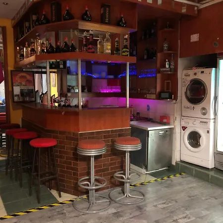 Apartment Whole Basement Former Pub2 For Stag Do, Men's Cave *