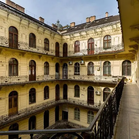 Apartment The Mondain Budapest