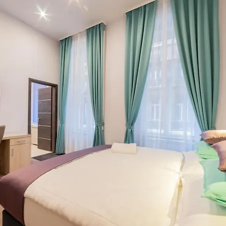 Global Aparthotel