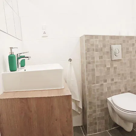 Apartment Luxury New Cozy Flat At Dob Street Nearby Gozsdu Court