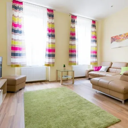 Luxury In The Center Apartmán