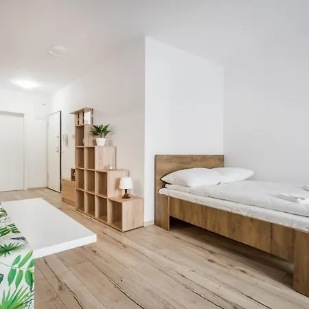 Apartment Bpr Brody Street *