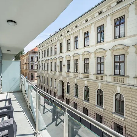 Apartment Bpr Galactic Empire With Balcony *