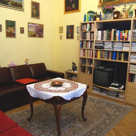 Apartman Ferenciek Tere