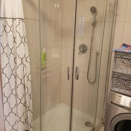 Csaladi Haz Privat bolig