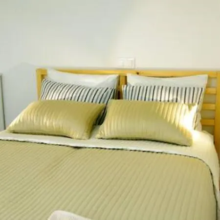 Apartment Orangehomes Two Bedroom Raday Str.