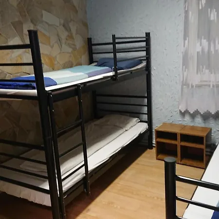 Pillango Munkasszallo Hostel Budapest