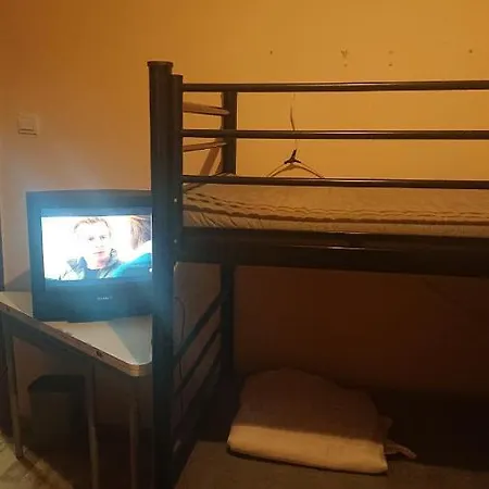 Pillango Munkasszallo Hostel