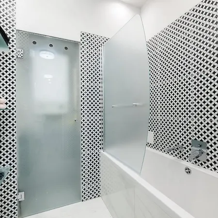 Opera Deluxe Apartman
