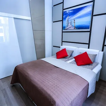 Danube Bank With Sauna/a.c Apartment *