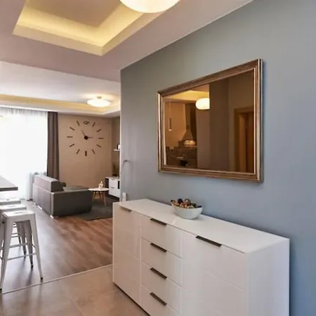 Apartment Orangehomes Fantastic 3 Bedrooms Dohany Street Budapest