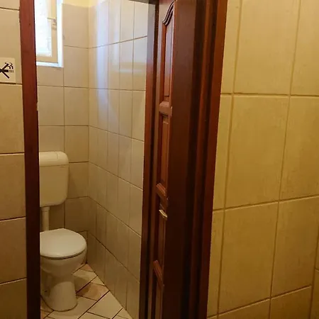 Hostel Pillango Munkasszallo *