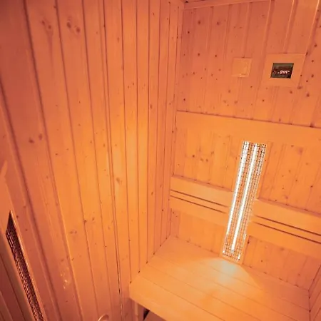 Danube Bank With Sauna/a.c