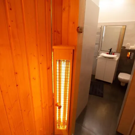 Danube Bank With Sauna/a.c