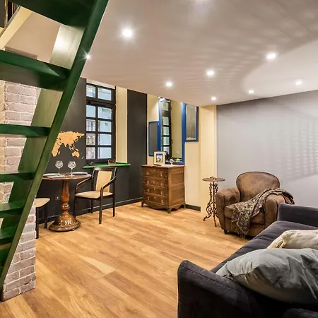 Apartment Unique & Stylish - Of Traveler In Center *