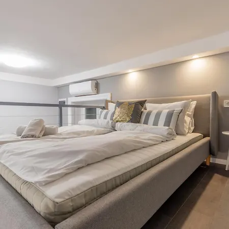 Apartment W33 - Prime Location - Comfortable Quality Apartments By Bqa *
