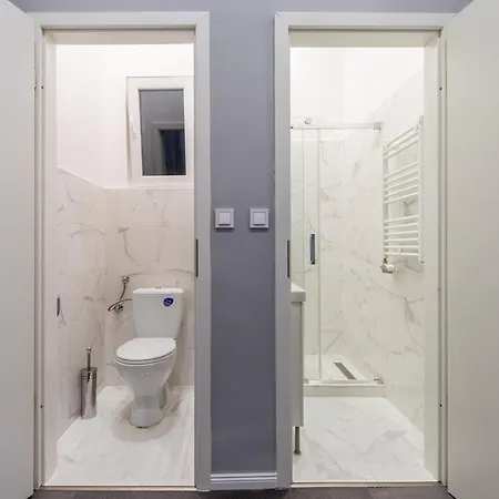 Apartment W33 - Prime Location - Comfortable Quality Apartments By Bqa *