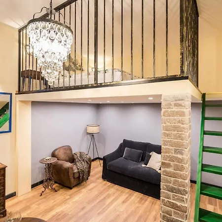 Apartment Unique & Stylish - Of Traveler In Center