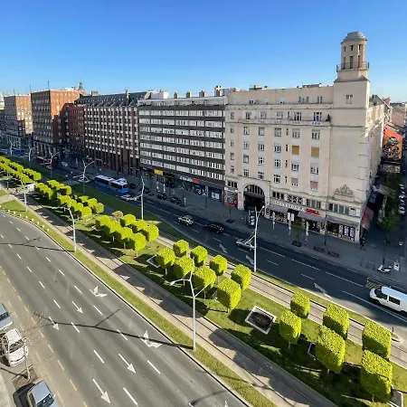 Abt Karoly Apartmán *