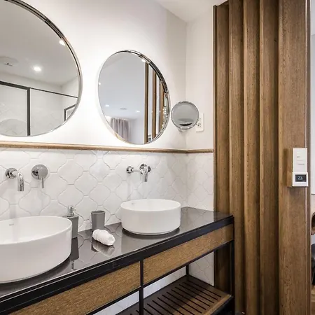 Hotel Eye- Boutique Suites, By Bqa Budapest